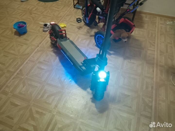 Электросамокат Kugoo Kirin M4 PRO Plus 48V 18 Ah