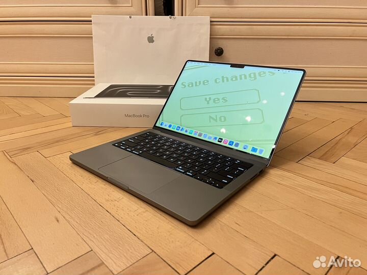 MacBook Pro 14 2023 M3 8Gb 512Gb Как новый