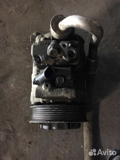 Компрессор кондиционера Porsche Cayenne 955