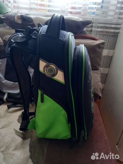 Школьный рюкзак