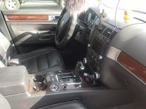 Volkswagen Touareg 4.2 AT, 2003, 238 000 км, с пробегом, цена 1 800 000 руб.