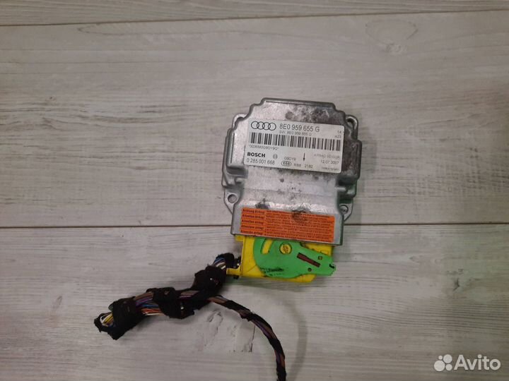 Блок управления Airbag Audi A4