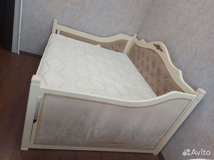 Детская кровать диван