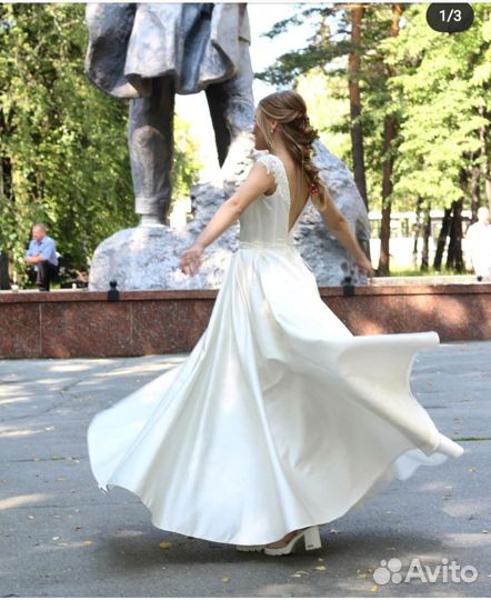 Платье свадебное