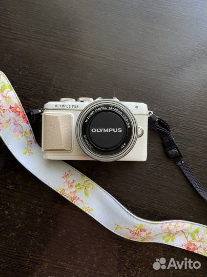Фотоаппарат Olympus Pen E-PL7 - полный комплект