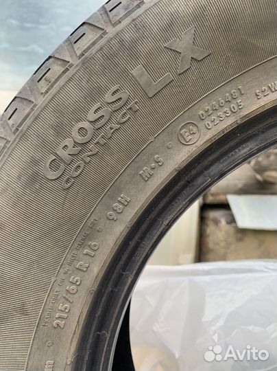 Continental ContiCrossContact LX 215/65 R16 98H