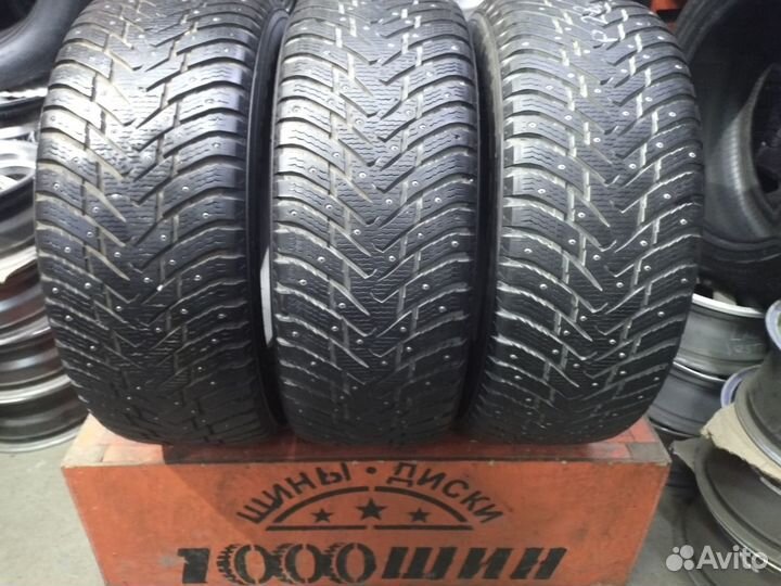 Nokian Tyres Hakkapeliitta 8 SUV 285/60 R18