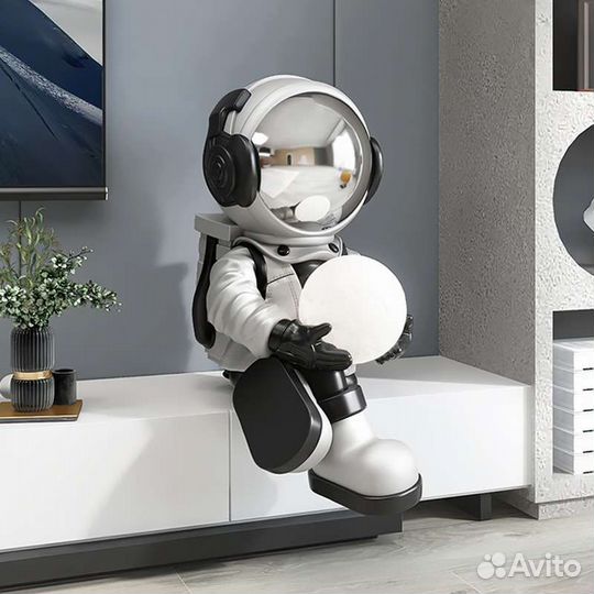 Ночник астронавт