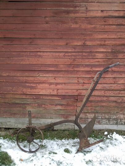 Конный плуг