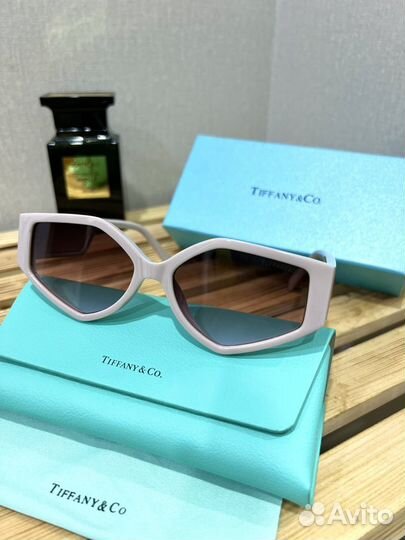 Солнцезащитные очки tiffany&Co