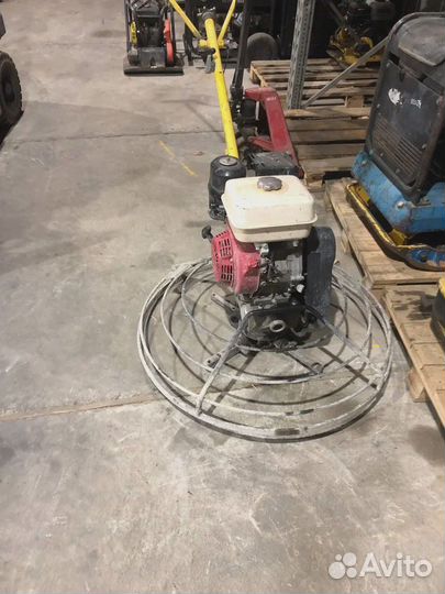 Аренда и прокат затирочной машины однороторной