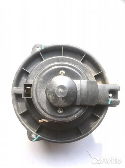 Моторчик печки Geely Emgrand EC7