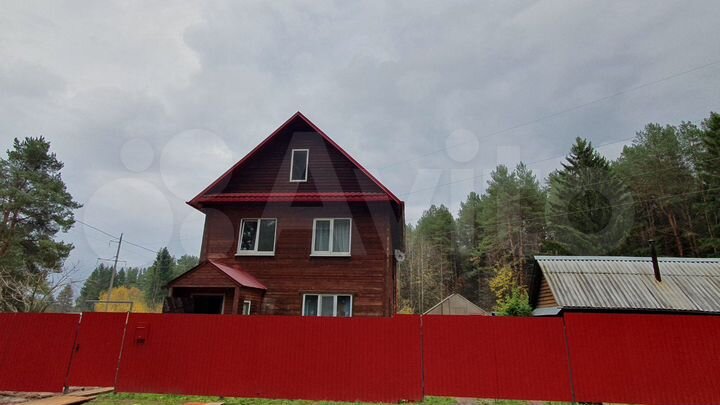 Дом 146,3 м² на участке 12 сот.