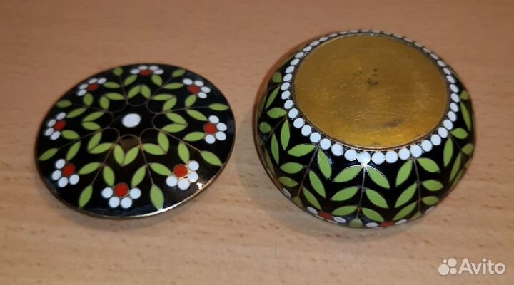 Советская шкатулка круглая металл эмаль Редкая