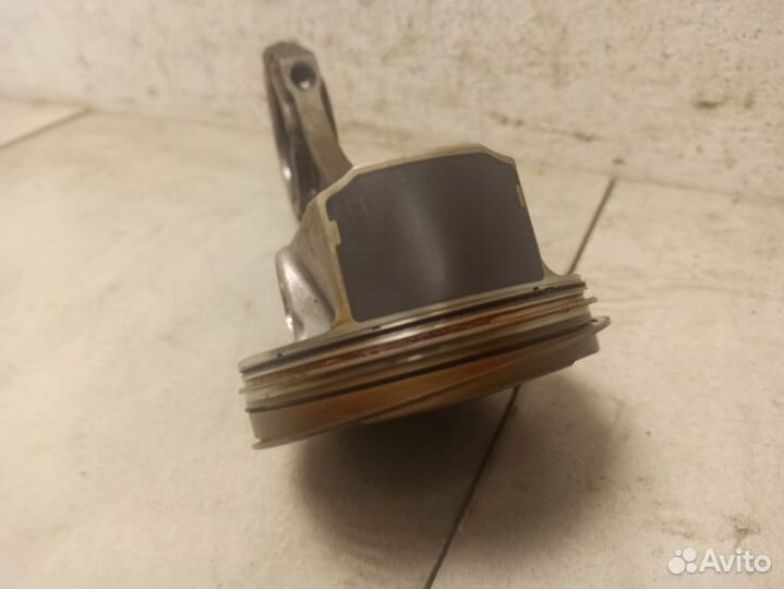 Поршень с шатуном Лексус