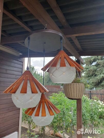 Люстра трехрожковая + бра