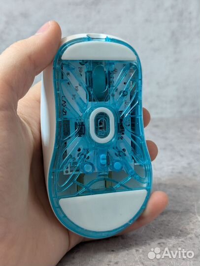 Lamzu atlantis mini новая