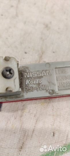 Отражатель задний левый Nissan Juke F15E HR16DE