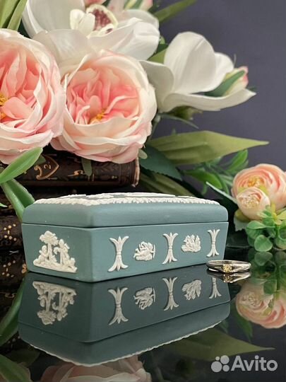 Шкатулка wedgwood бисквмт