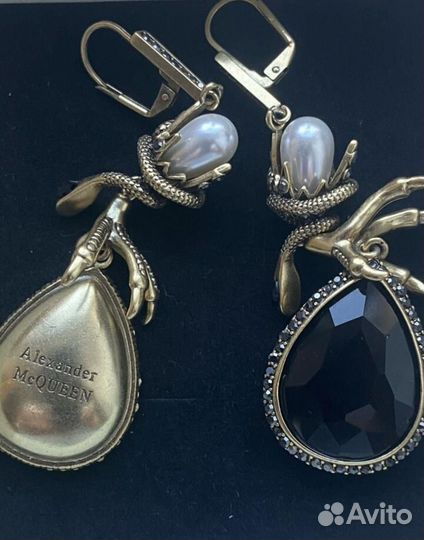 Серьги Alexander McQueen