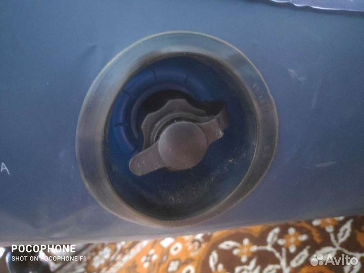 Продам матрас надувной 203/183/22