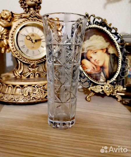 Ваза для цветов хрустальная винтаж