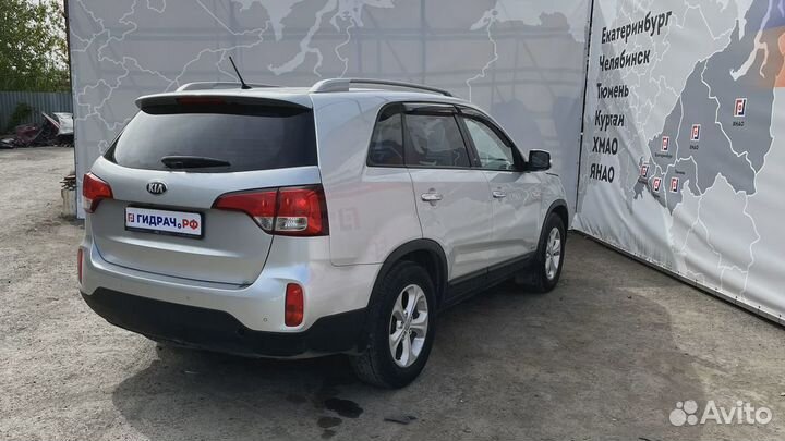 Накладка двери задней левой Kia Sorento (XM) 87731