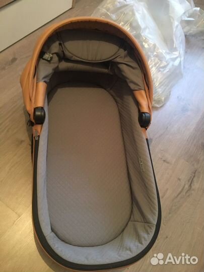 Коляска Anex прогулка с люлькой