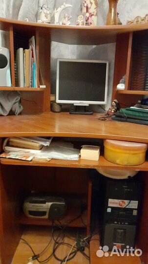 Компьютерный стол