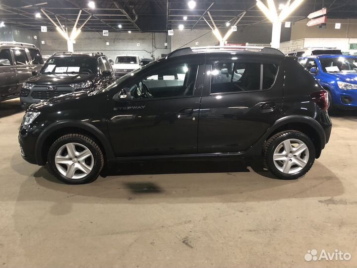 Renault Sandero Stepway 1.6 МТ, 2022, 20 000 км