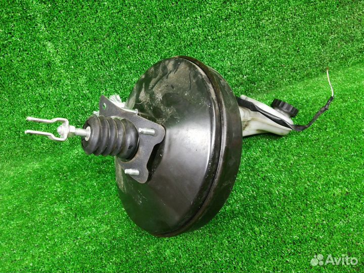 Цилиндр тормозной главный Toyota Avensis 3