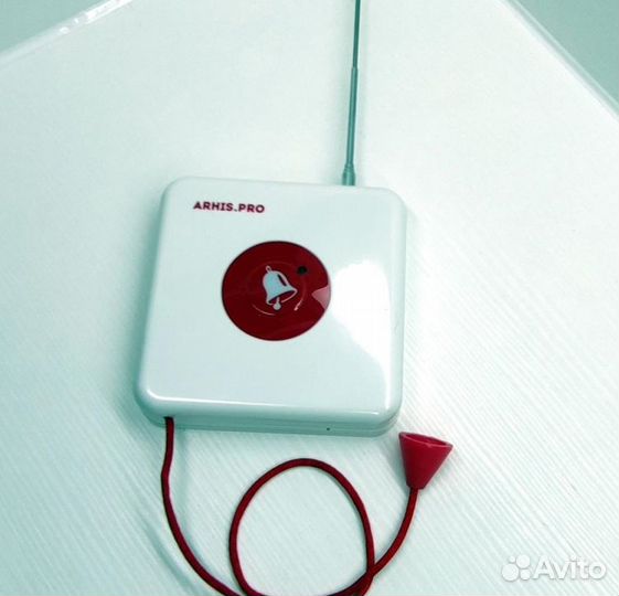 Кнопка вызова персонала для таулетов и санузлов