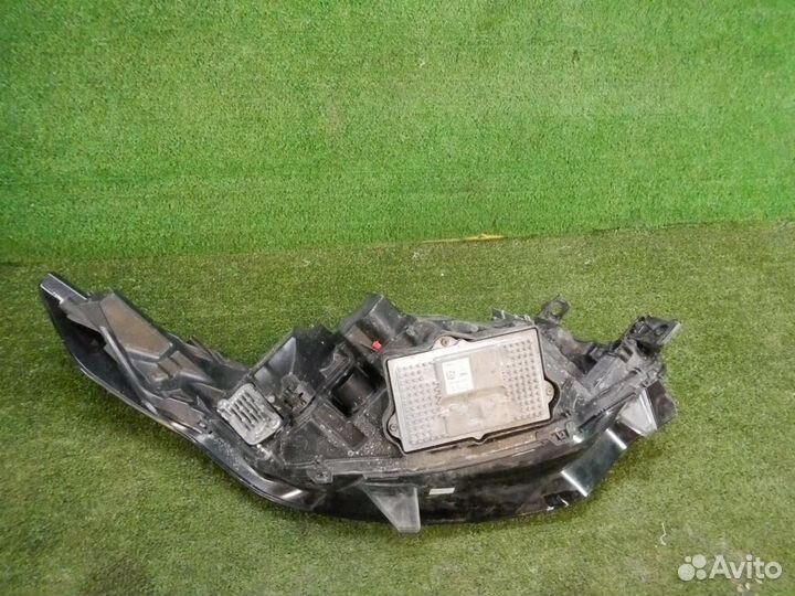 Фара левая Land Rover Discovery V