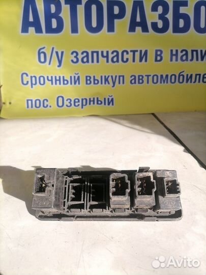 Блок управления света фар Hyundai Sonata 4 (EF) та