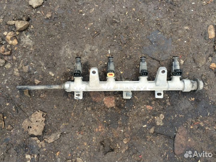 Топливная рампа\рейка 1.6 Hyundai Elantra XD