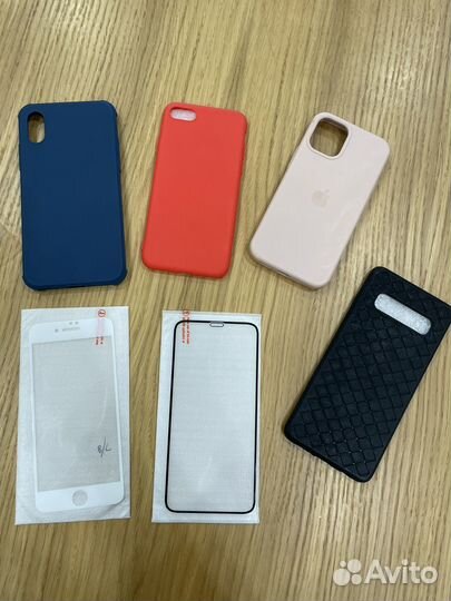 Чехлы и защитные стекла на iPhone