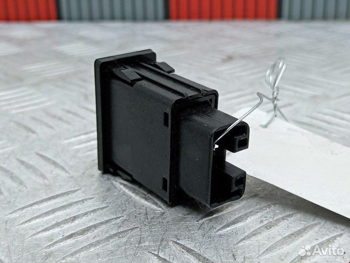 Кнопка корректора фар Toyota Corolla Verso 2004