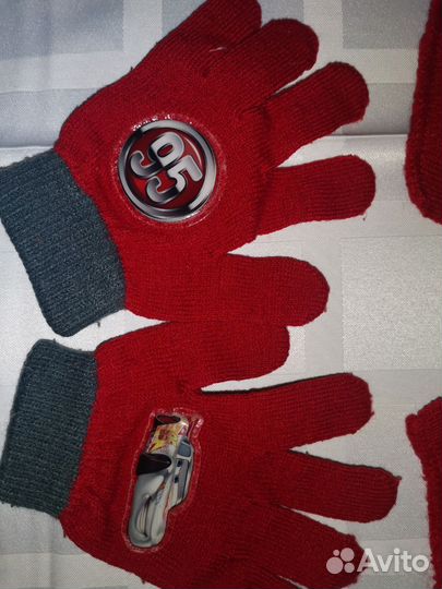 Шапка шарф и перчатки