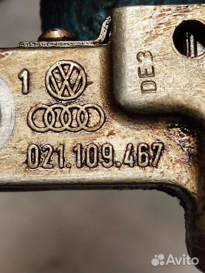 Натяжитель цепи 3.2 VW Туарег Порш Каен