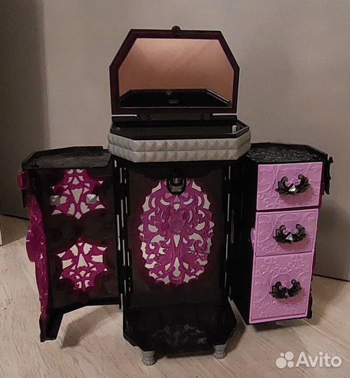 Ever after high шкатулка Рейвен