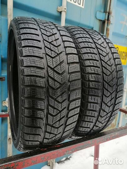 Pirelli Winter Sottozero 3 225/40 R18