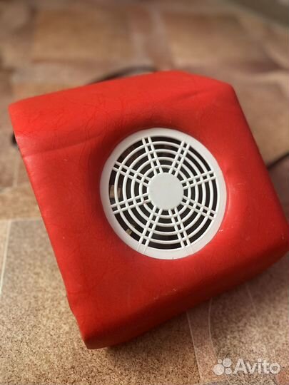 Пылесос для маникюра