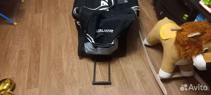 Хоккейный баул на колесах взрослый