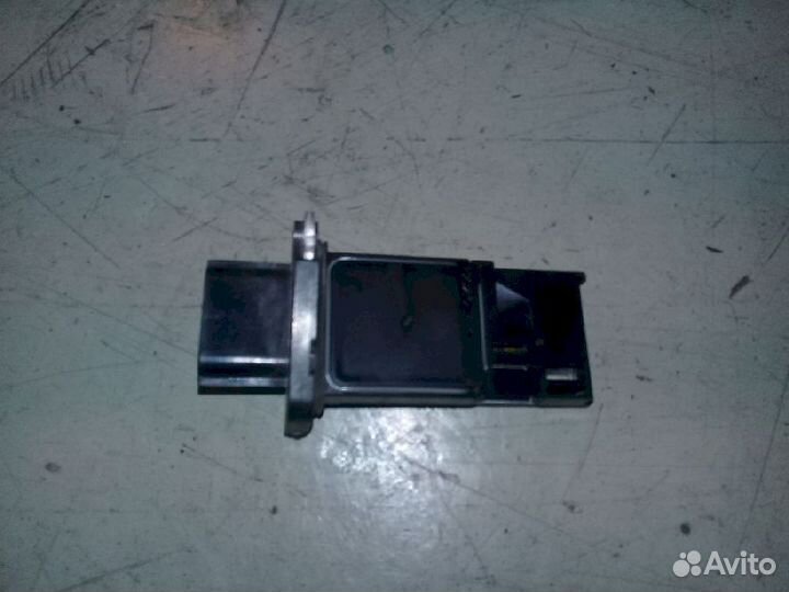 Датчик расхода воздуха 226807S000 Infiniti Renault