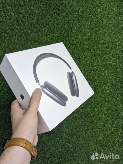 Наушники Apple AirPods Max