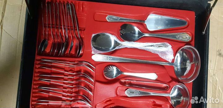 Набор столовых приборов