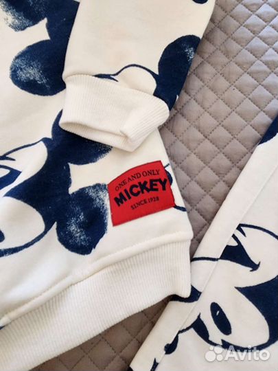 Zara костюм спортивный