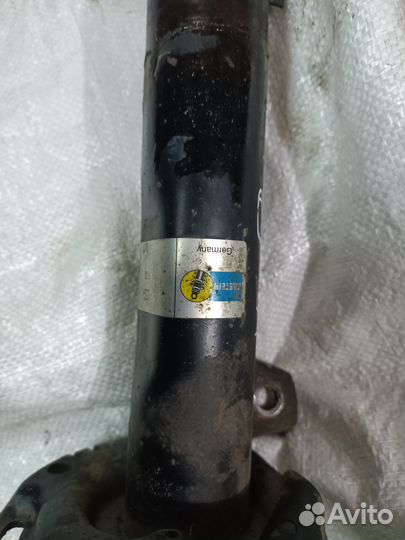 Передняя левая стойка Skoda Octavia A5 RS