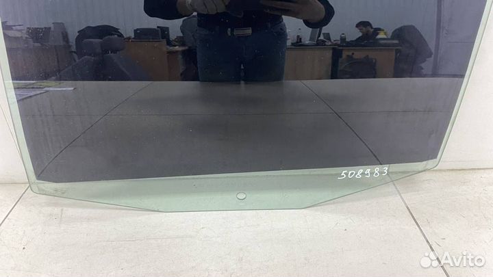 Стекло двери задней левой Ford Fusion JU 2002-2012