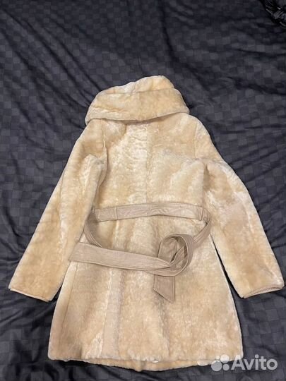 Шуба мутоновая с капюшоном